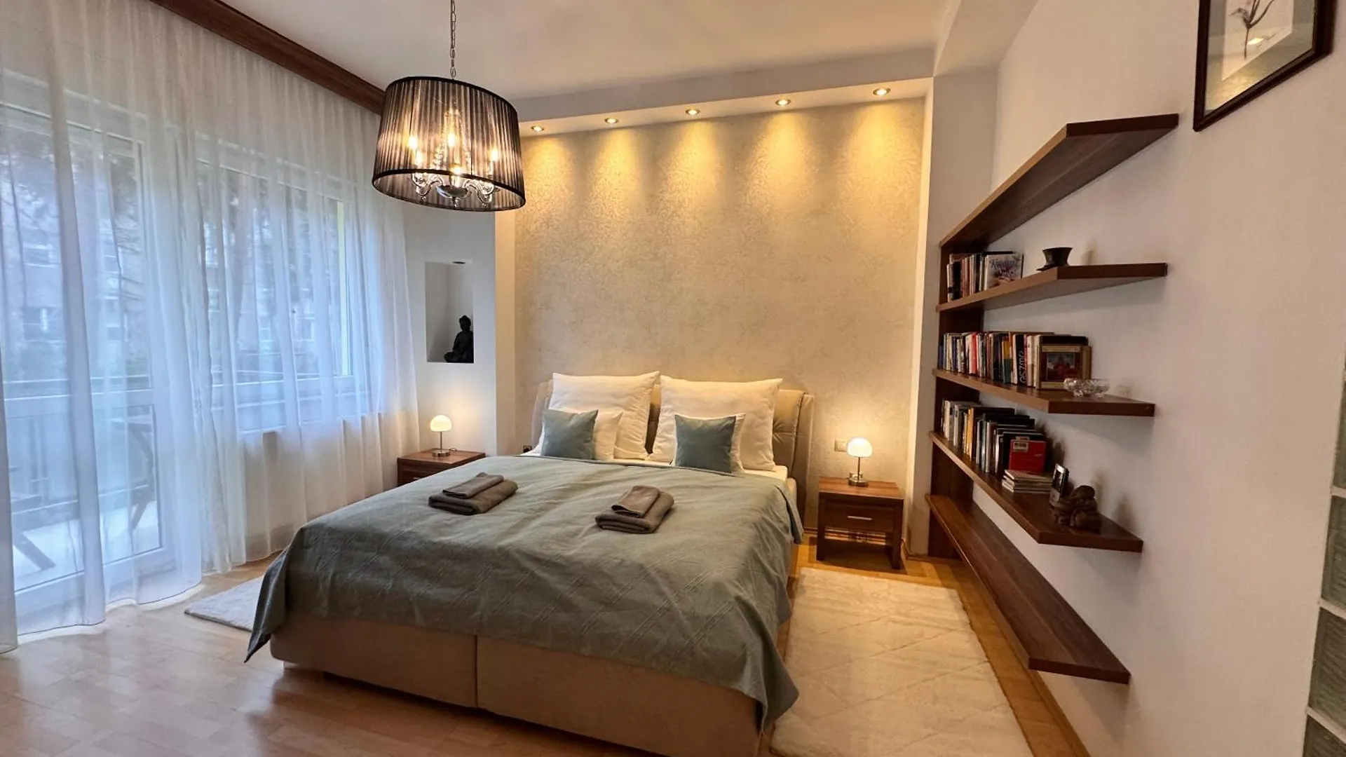Hollan49 Luxury Apartment At The Danube, Budapest 0*,  Magyarország